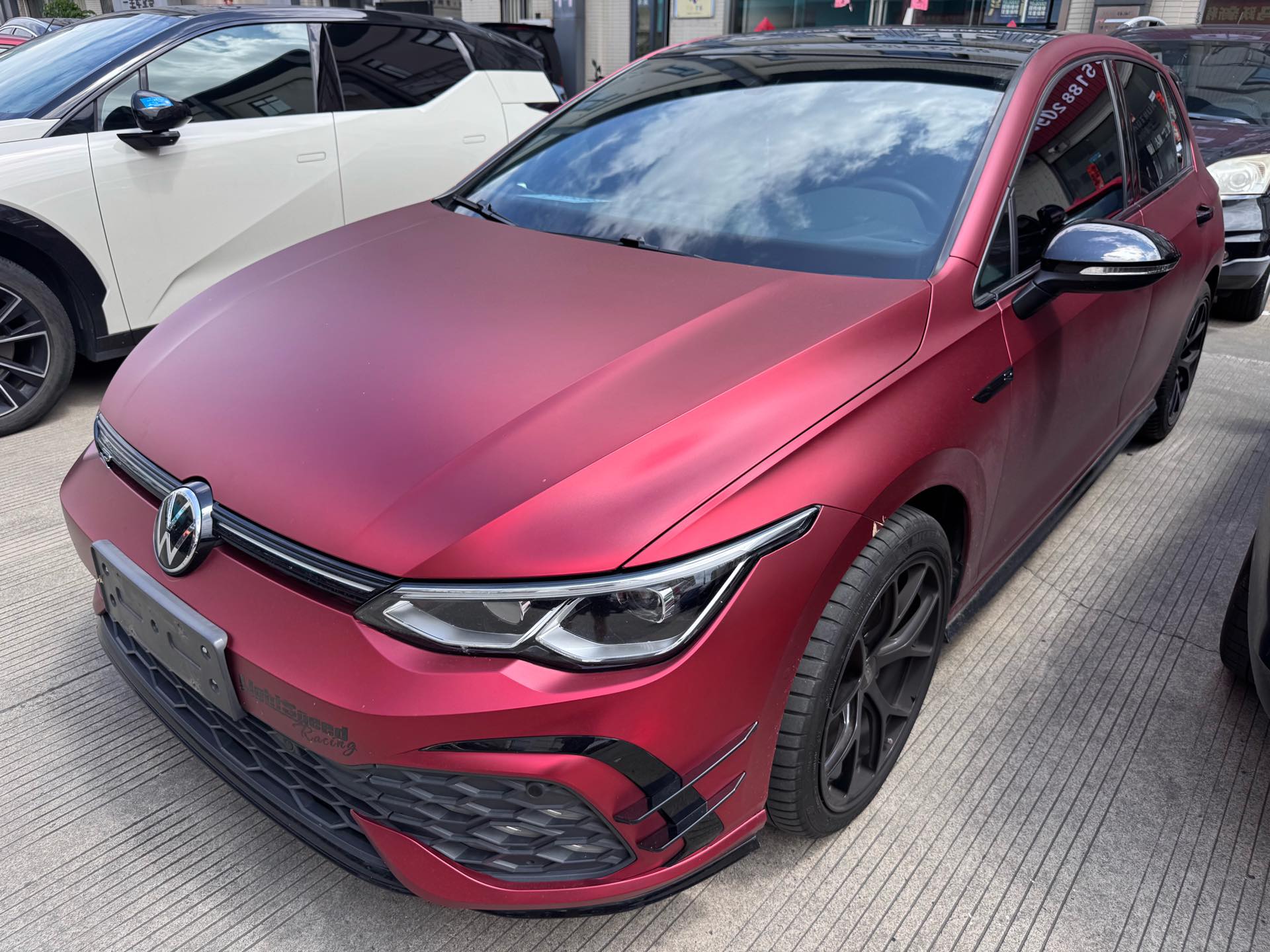 Volkswagen Golf 2023 car image 