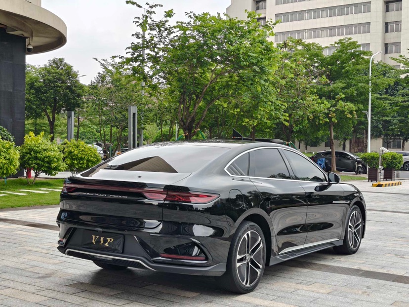 BYD Han 2023 car image #8