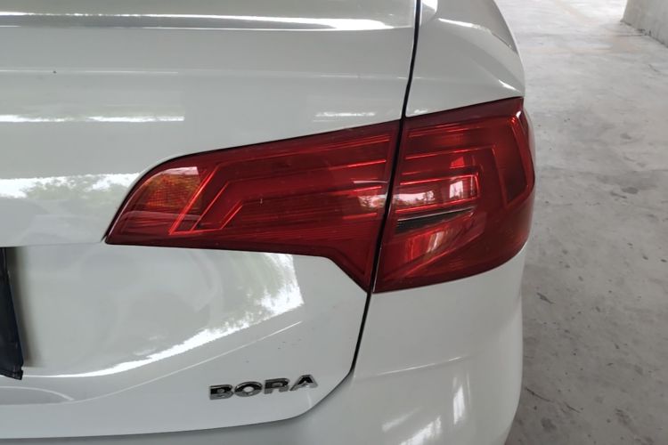 Volkswagen Bora 2017 #8 Volkswagen Bora 2017 car image #8