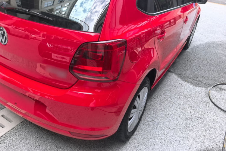 Volkswagen Polo 2017 car image #8