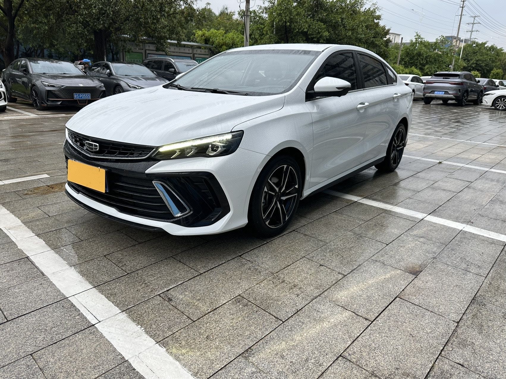 2022 2022 car image