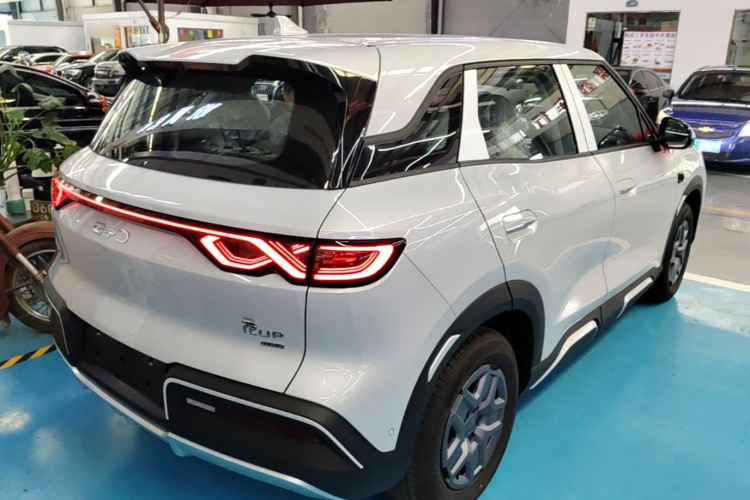 BYD YuanUP 2026 #7 BYD YuanUP 2026 car image #7