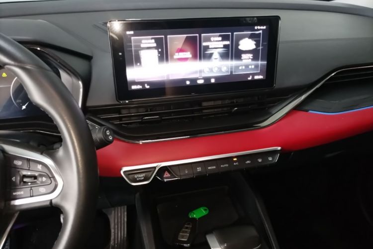 GEELY Emgrand S 2021 #13 GEELY Emgrand S 2021 image de voiture #13