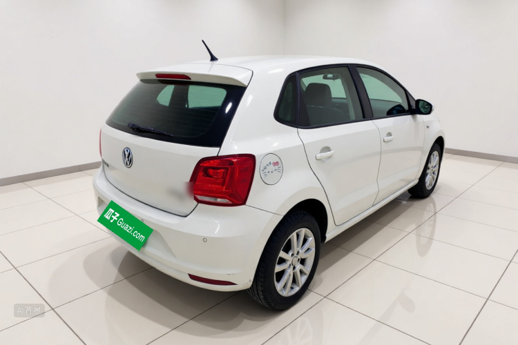 Volkswagen Polo 2016 #5 Volkswagen Polo 2016 car image #5