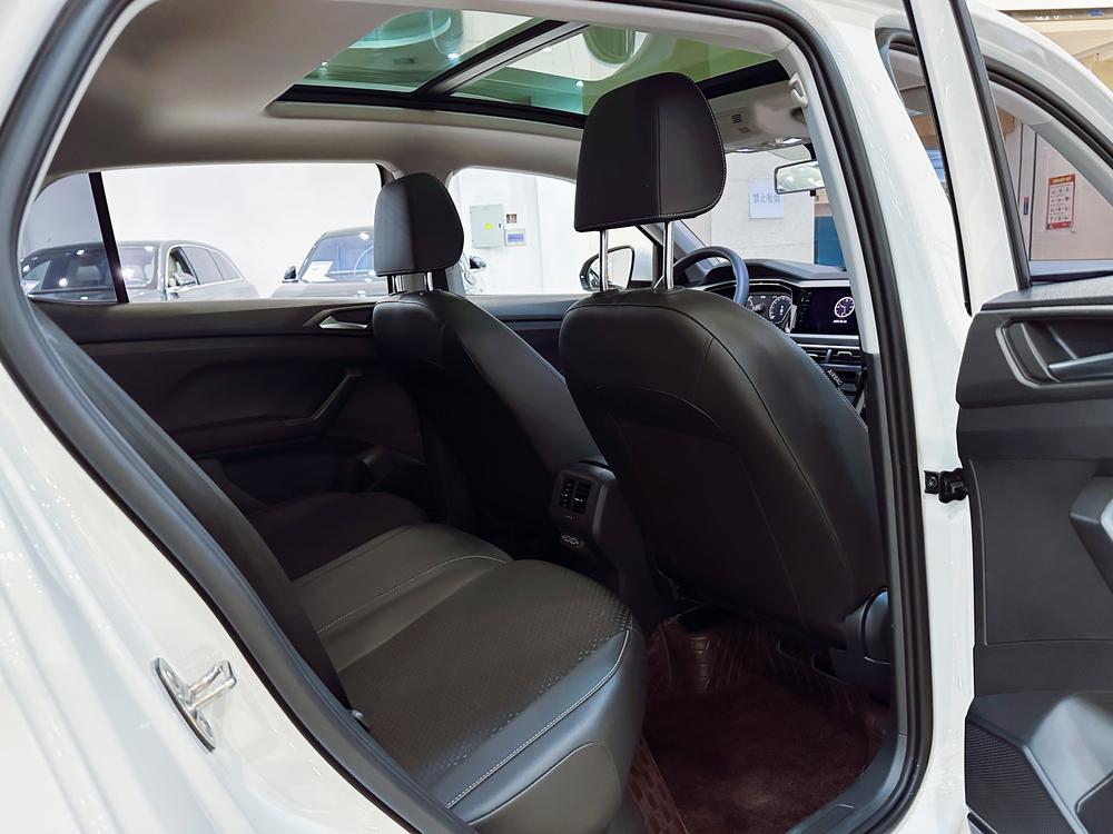 Volkswagen Tacqua 2022 car image #17