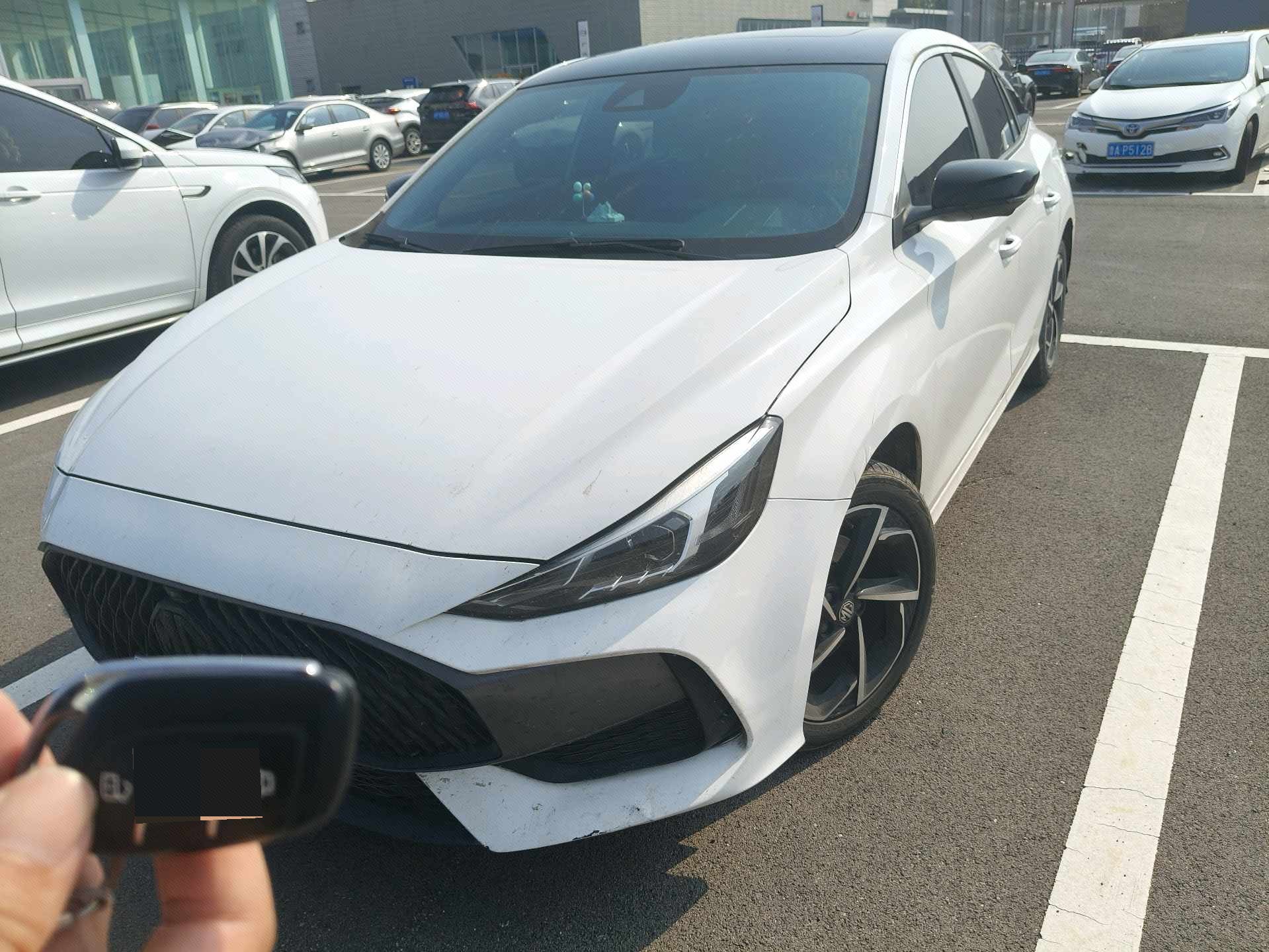 MG 5 2022 imagen de coche 