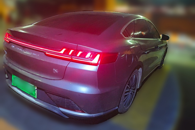 BYD Han 2022 #7 BYD Han 2022 car image #7