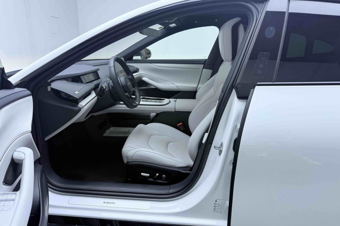 MI SU7 2024 car image #12
