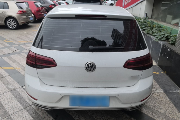 Volkswagen Golf 2019 #6 Volkswagen Golf 2019 car image #6