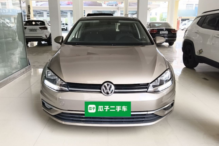 Volkswagen Golf 2020 #3 Volkswagen Golf 2020 car image #3