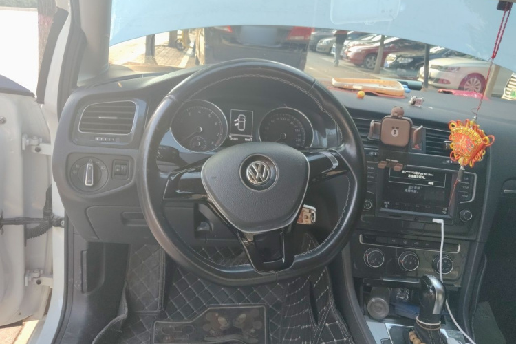 Volkswagen Golf 2017 #15 Volkswagen Golf 2017 car image #15