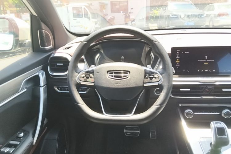 2018 immagine di auto #12
