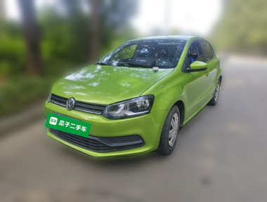 Volkswagen Polo 2015 Volkswagen Polo 2015 car image
