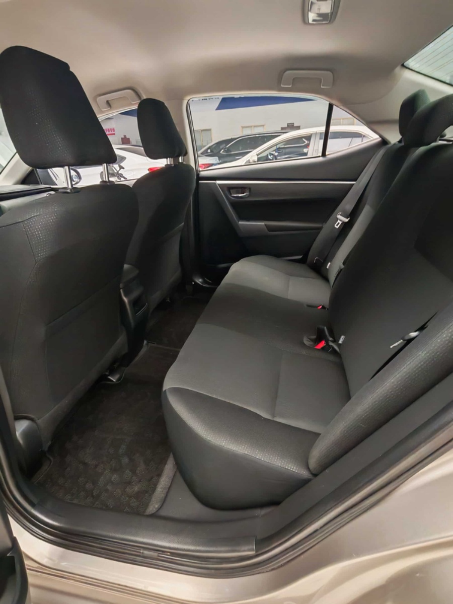 Toyota Corolla 2017 #9 Toyota Corolla 2017 صورة سيارة #9