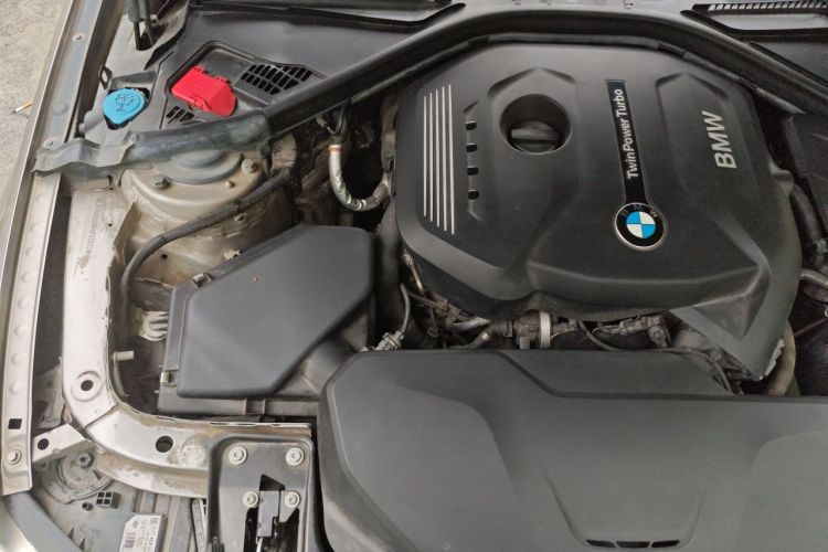 BMW 3 Series 2019 #24 BMW 3 Series 2019 immagine di auto #24