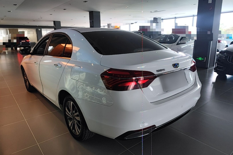 GEELY Emgrand 2018 car image #5