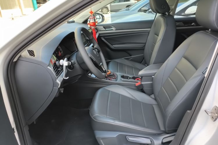 Volkswagen Lavida 2019 #19 Volkswagen Lavida 2019 car image #19