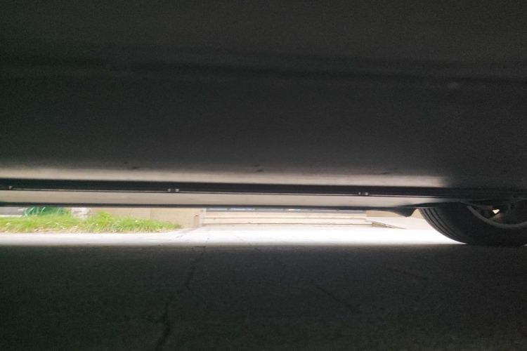 Tesla Model Y 2022 car image #25