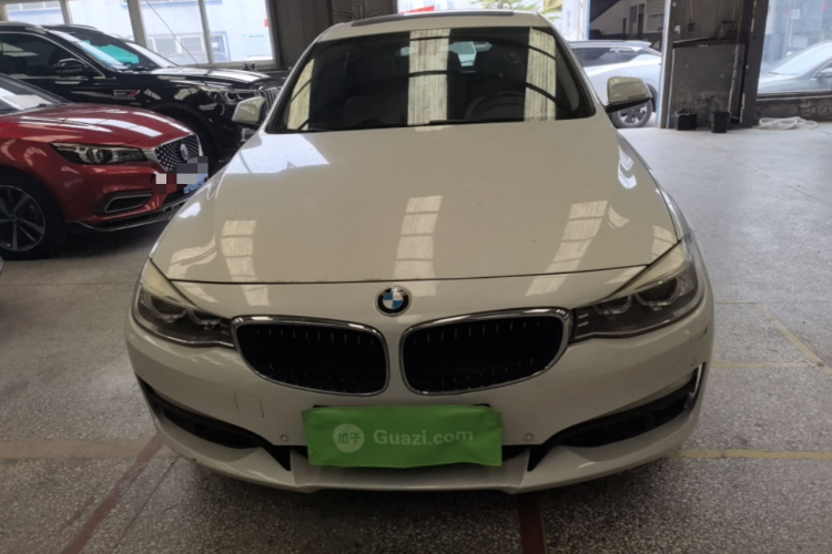 BMW 3 Series GT 2016 #3 BMW 3 Series GT 2016 car image #3