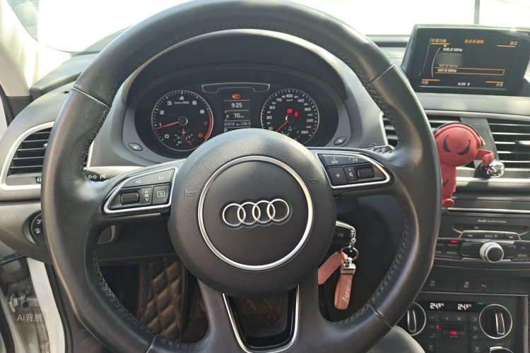 Audi Q3 2018 #12 Audi Q3 2018 car image #12