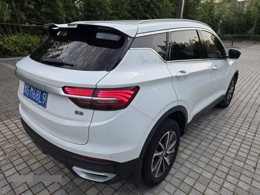 GEELY Coolray 2021 car image #4