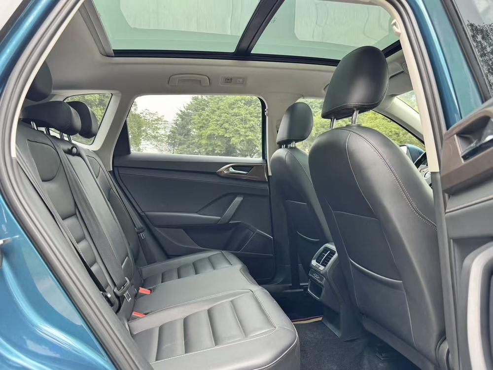 Volkswagen Tharu 2020 immagine di auto #14