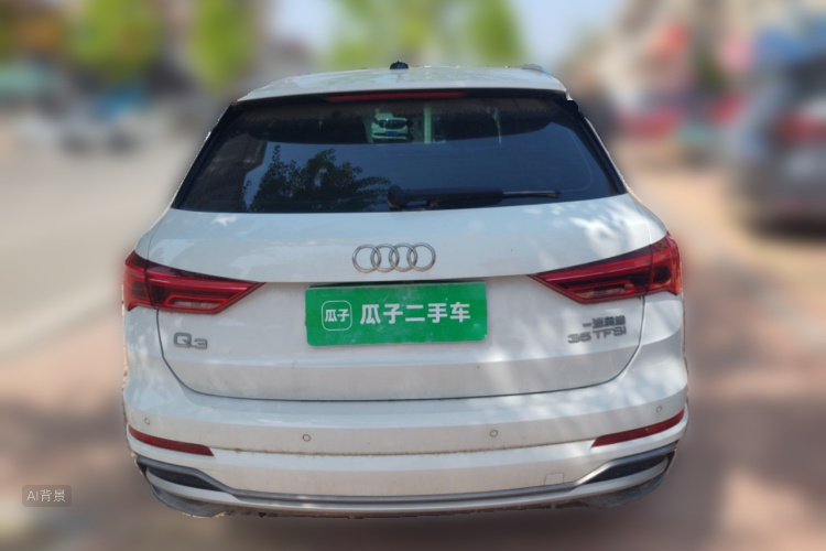 Audi Q3 2022 car image #6