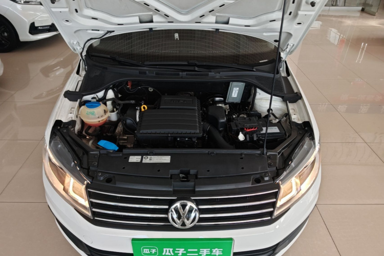 Volkswagen Santana 2017 car image #20