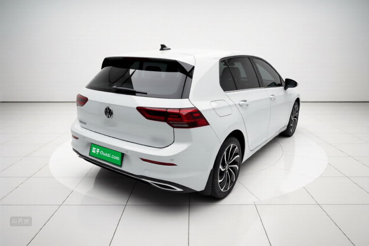 Volkswagen Golf 2021 car image #7
