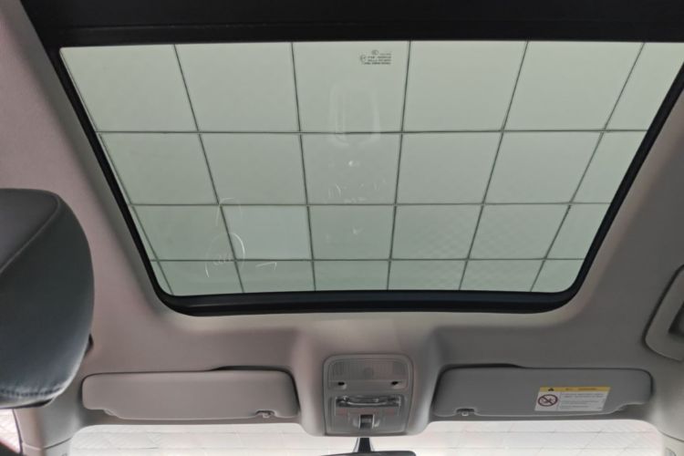 Audi Q3 2018 immagine di auto #18