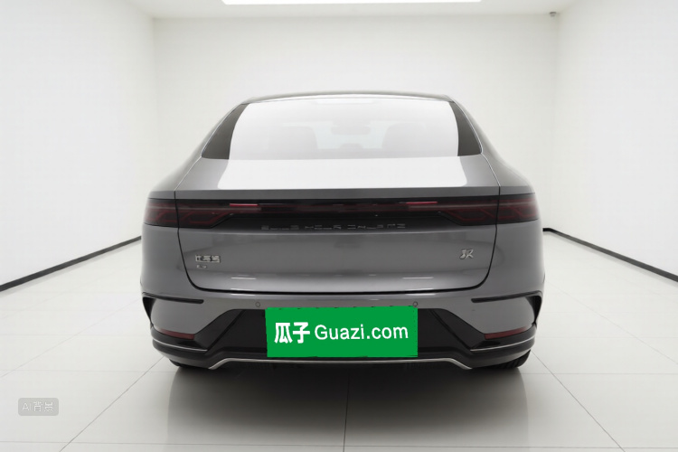 BYD Han 2023 car image #6