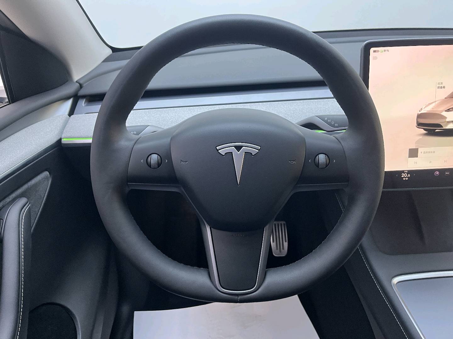 Tesla Model Y 2024 car image #7
