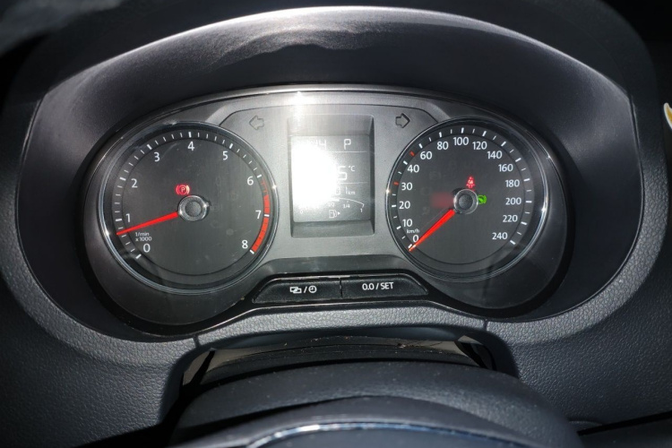 Volkswagen Polo 2017 #16 Volkswagen Polo 2017 car image #16