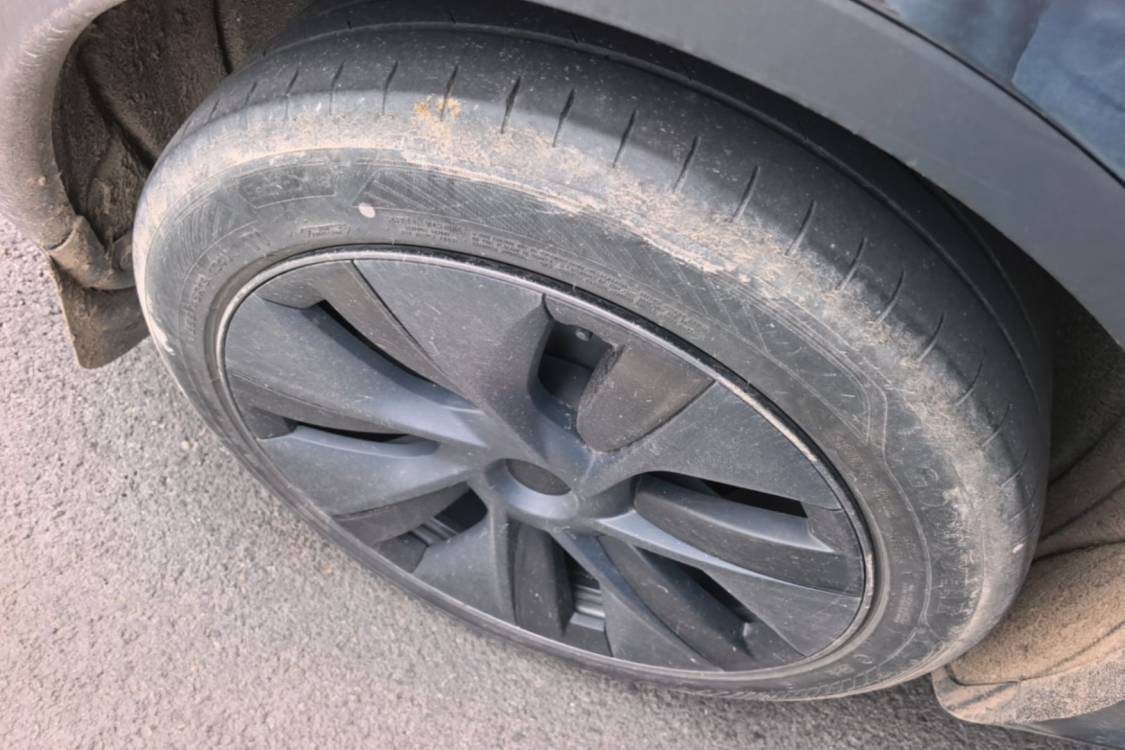 Tesla Model Y 2024 صورة سيارة #29
