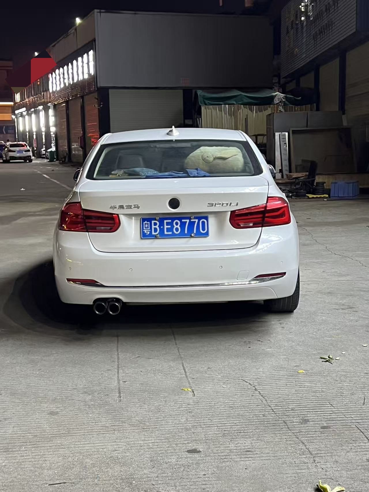 BMW 3 Series 2018 #9 BMW 3 Series 2018 car image #9