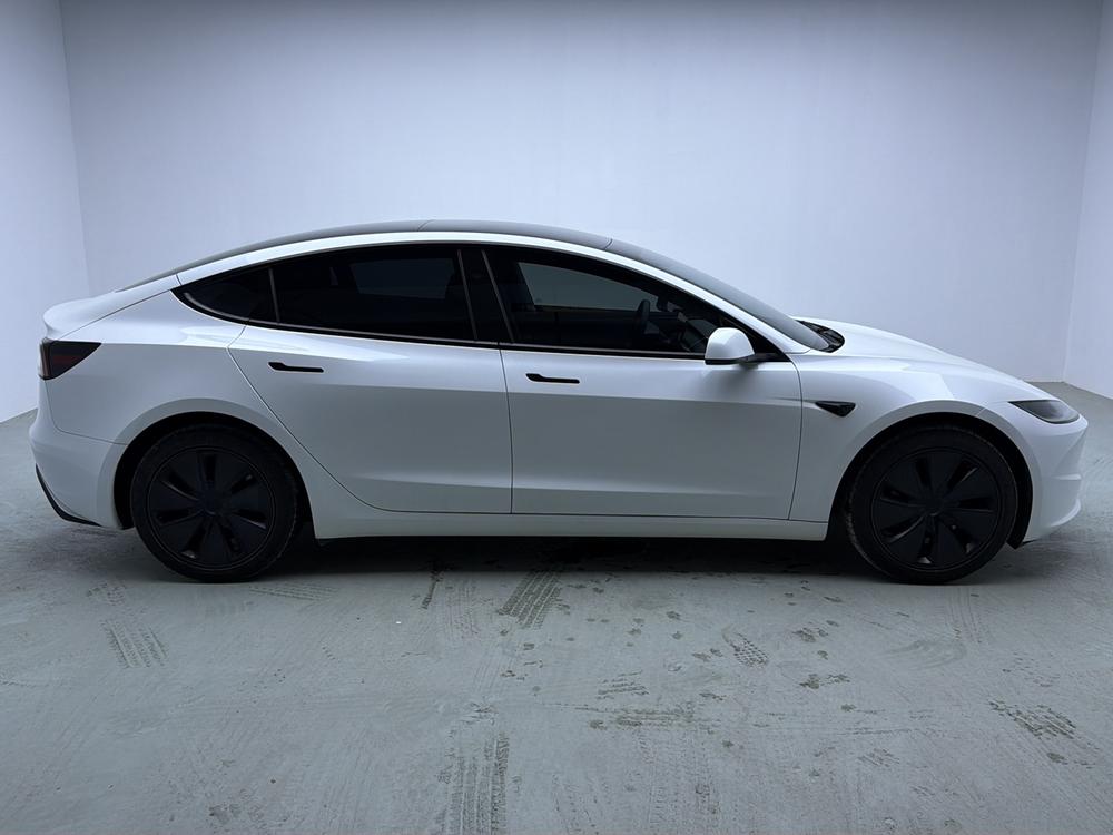 Tesla Model 3 2025 #8 Tesla Model 3 2025 car image #8