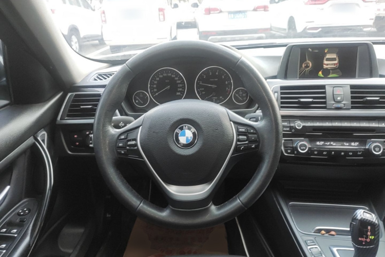 BMW 3 Series 2016 #11 BMW 3 Series 2016 car image #11