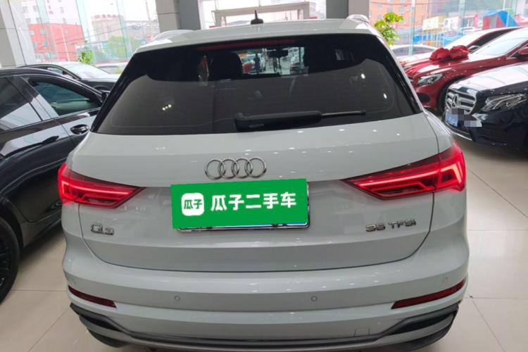 Audi Q3 2021 immagine di auto #6