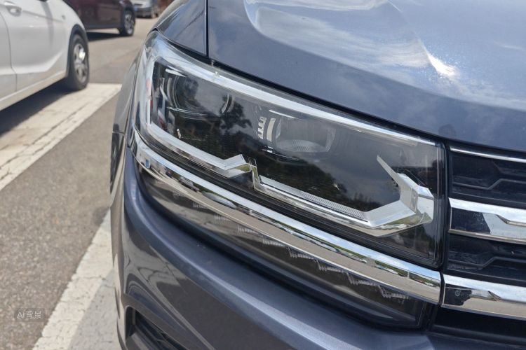 Volkswagen Tharu 2020 car image #8