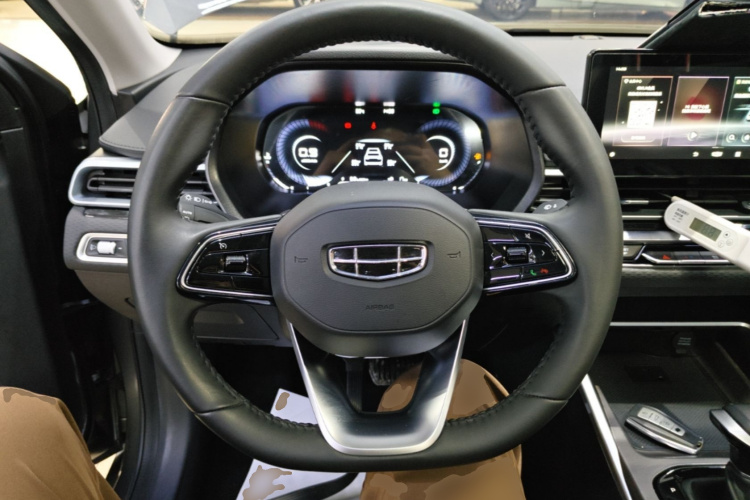 GEELY Emgrand 2022 #11 GEELY Emgrand 2022 car image #11