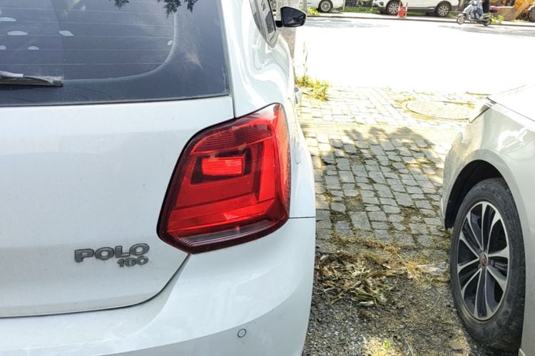 Volkswagen Polo 2018 car image #8