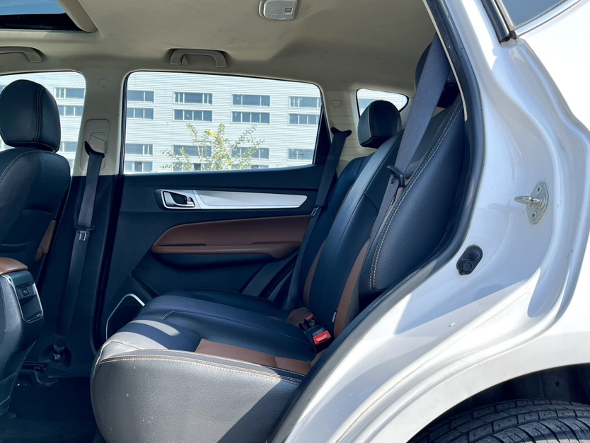 GEELY Vision X6 2019 #7 GEELY Vision X6 2019 car image #7
