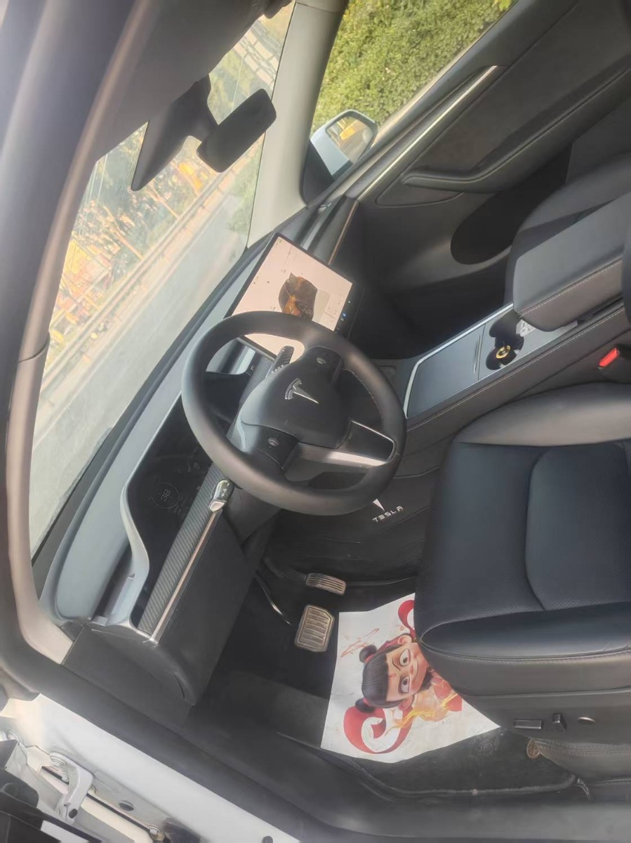 Tesla Model Y 2024 #8 Tesla Model Y 2024 imagen de coche #8