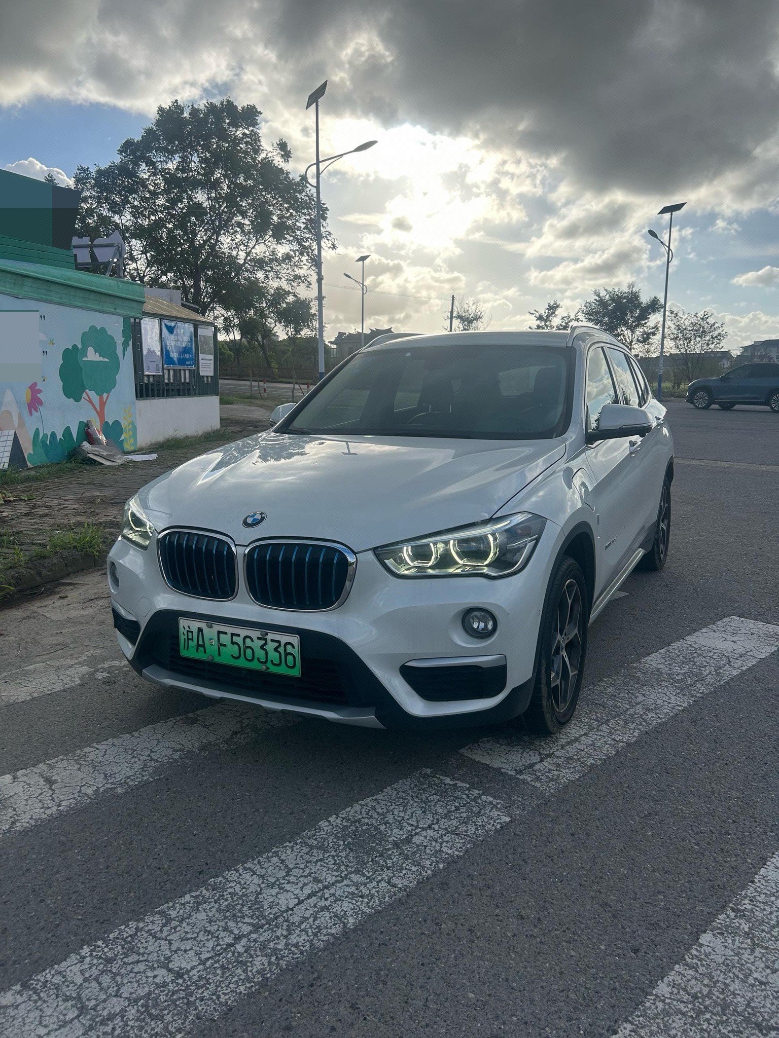 BMW X1 New Energy 2017 BMW X1 New Energy 2017 car image