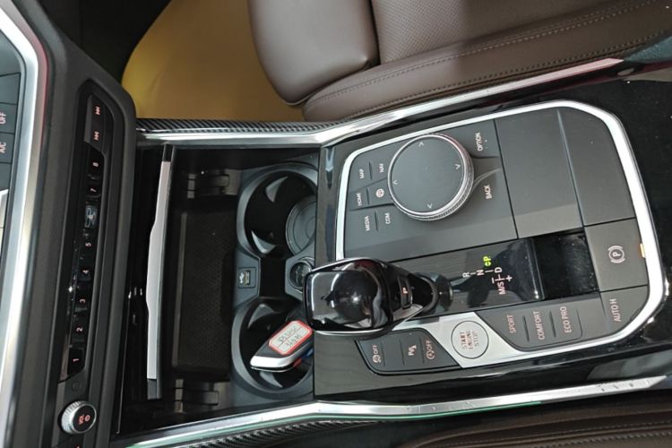 BMW 3 Series 2022 #14 BMW 3 Series 2022 car image #14