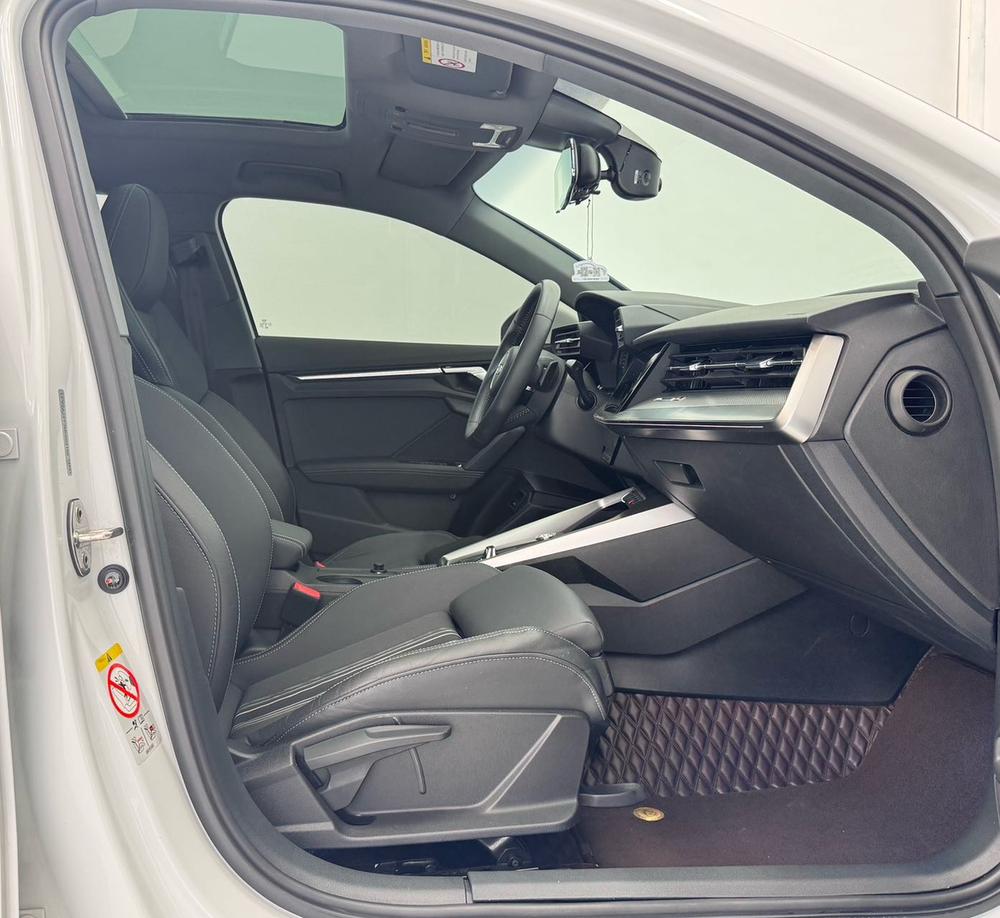 Audi A3 2021 immagine di auto #8