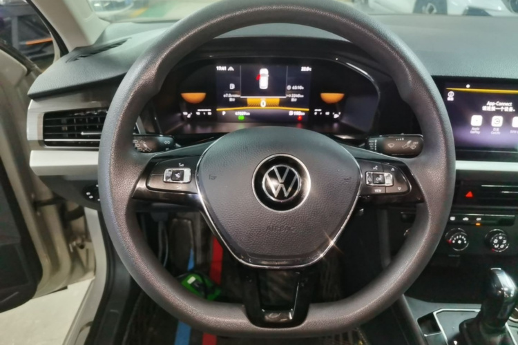 Volkswagen Lavida 2022 car image #15