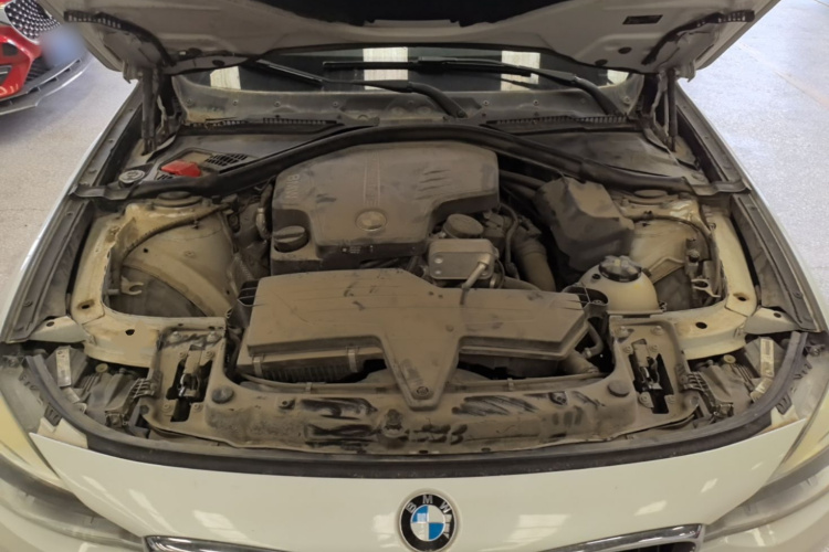 BMW 3 Series GT 2016 #20 BMW 3 Series GT 2016 car image #20