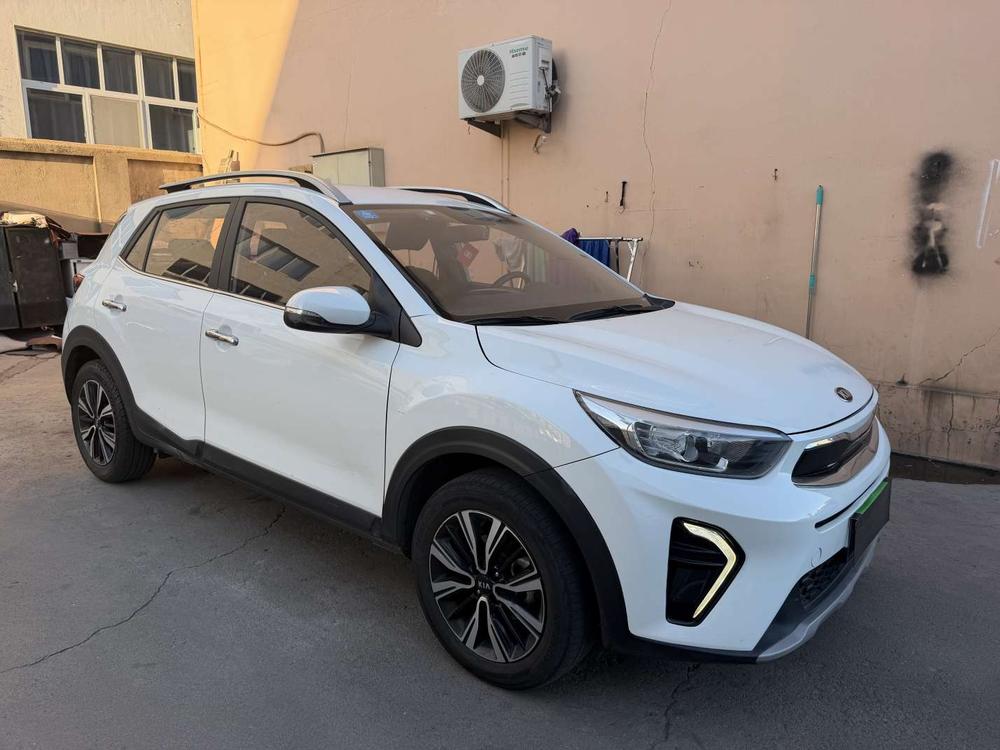 Kia KX1 2020 car image #3