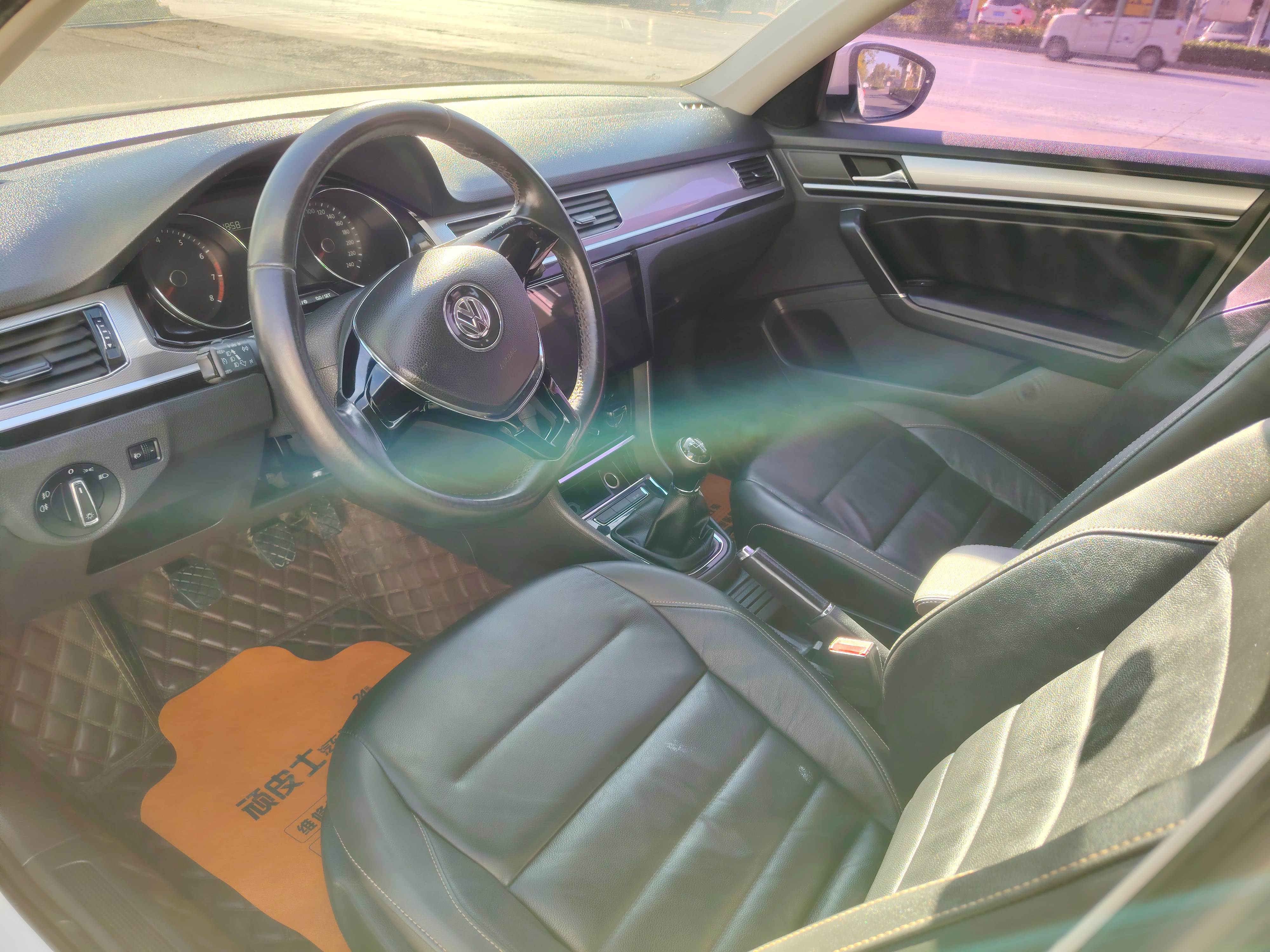 Volkswagen Bora 2016 imagen de coche #6